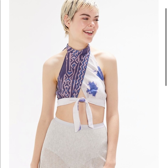 NWT Urban Outfitters Tie-Front Cropped Halter Top - Picture 4 of 9